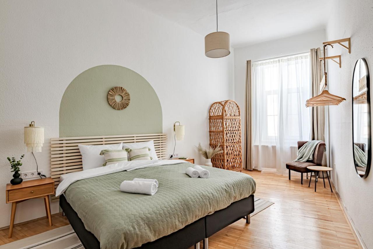 Blue Peace Downtown Apartment Budapest Exterior photo